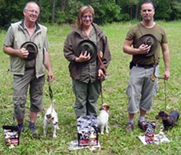 Siegertreppchen - JRT als Sieger